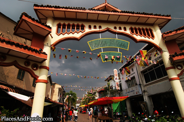 The India Street Kuching, Sarawak, MALAYSIA - Places and Foods