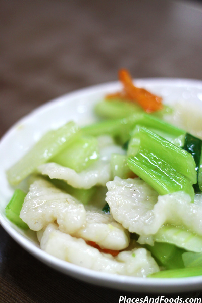 Fried Ling Fillet with Celery 